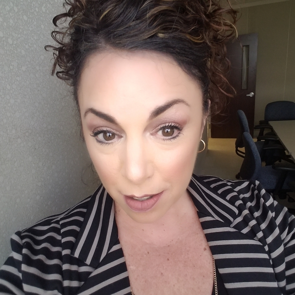 Meet your Posher, Sondra